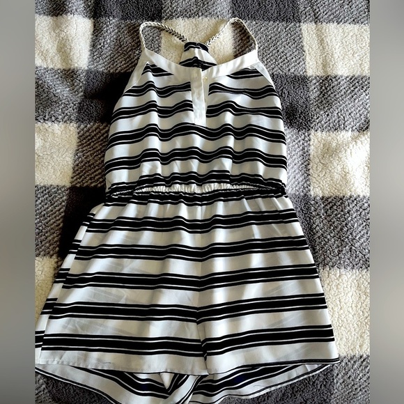 Navy white nautical romper size M - Picture 2 of 5